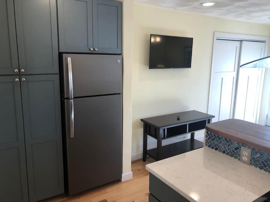 Entire Apartment Close To Downtown - 2 Queen Beds Springfield Exteriér fotografie